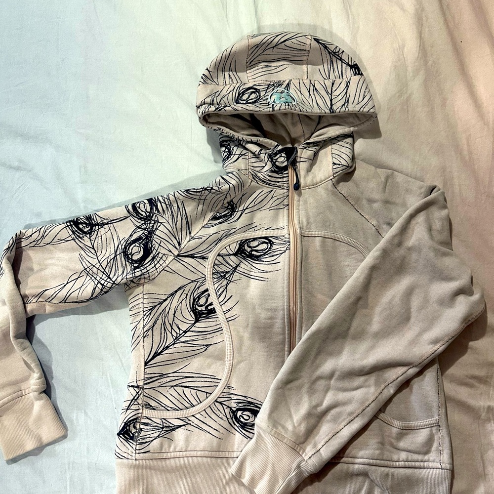 Lululemon scuba zip